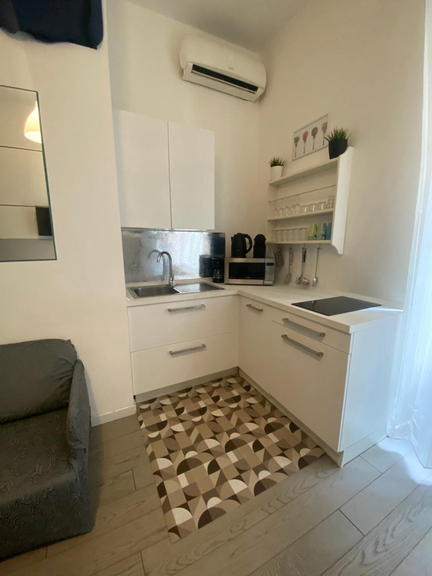 Mc - Piazza Mancini Apartment Rome Luaran gambar